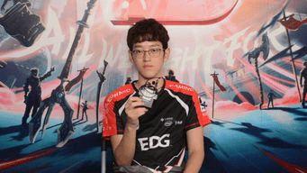 edg吃瓜在线观看,揭秘电竞圈幕后故事